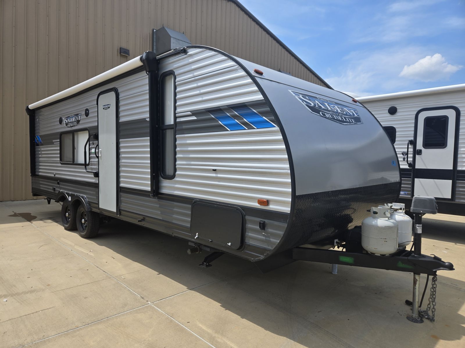 USED 2022 FOREST RIVER SALEM CRUISE LITE 261BHXL - Bent's RV